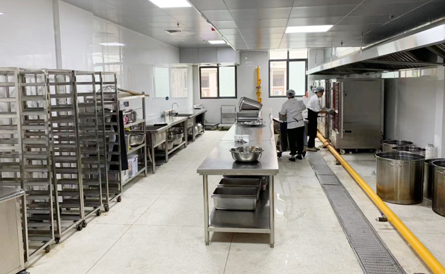 成都學(xué)校廚房設(shè)備工程項目2