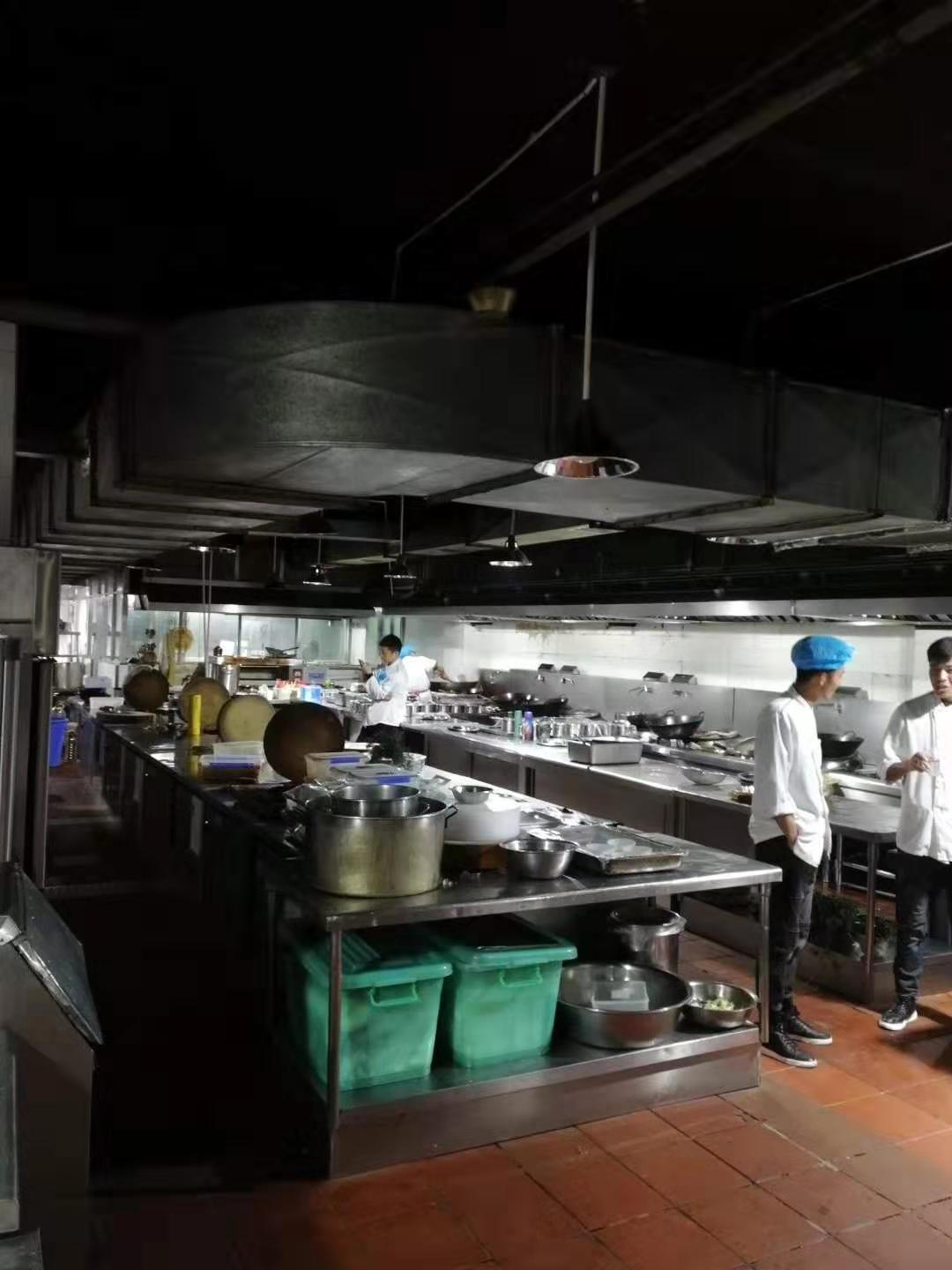 餐廳廚房設備